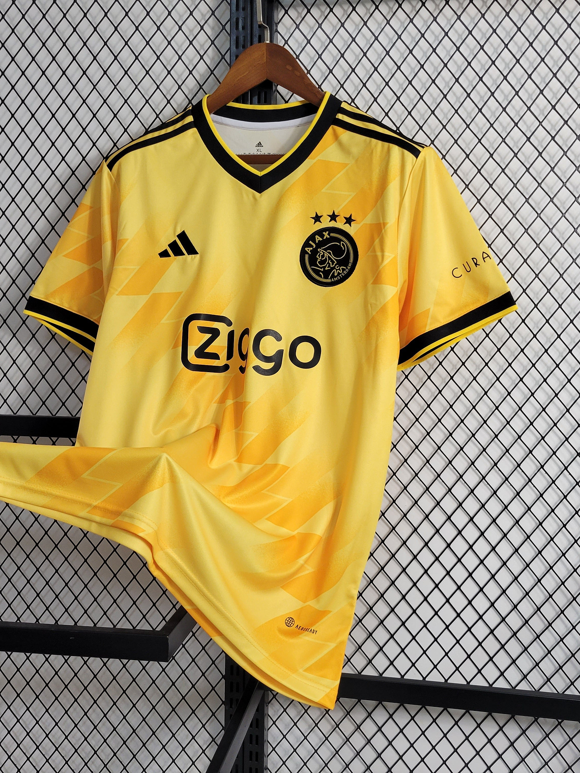 CAMISOLA DO AJAX 23/24 AMARELO 1