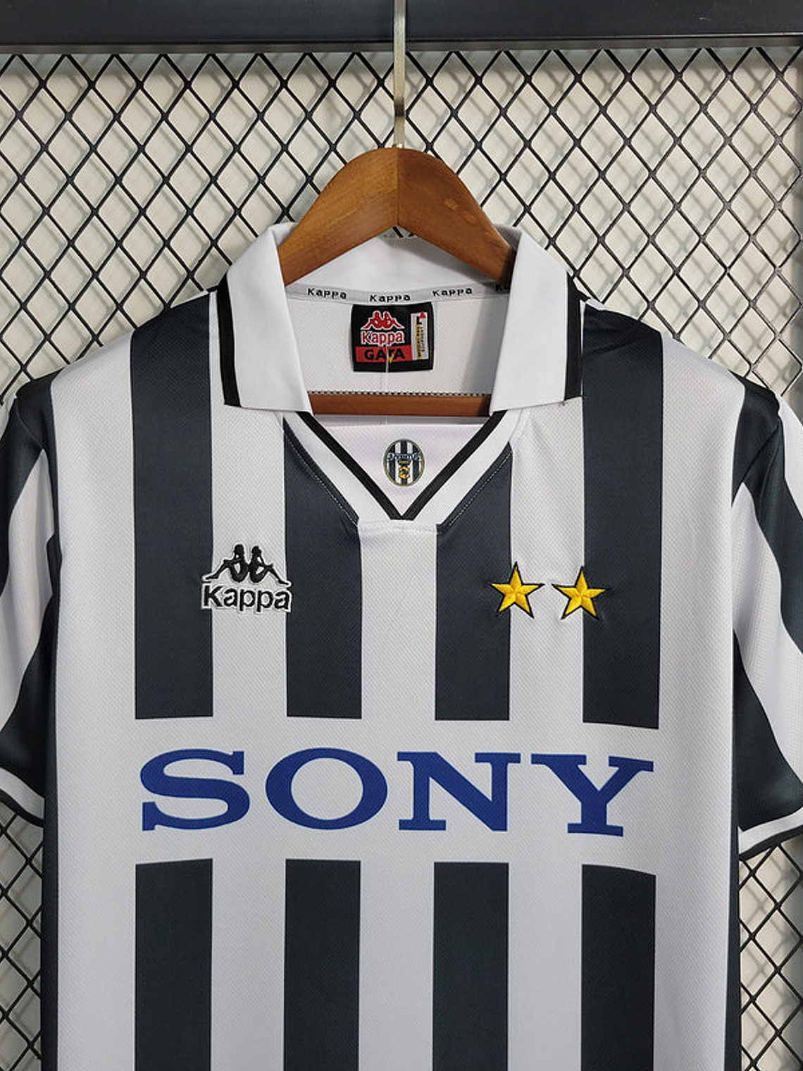 CAMISA RETRÔ DA JUVENTUS 95/97 BRANCO E PRETO 4