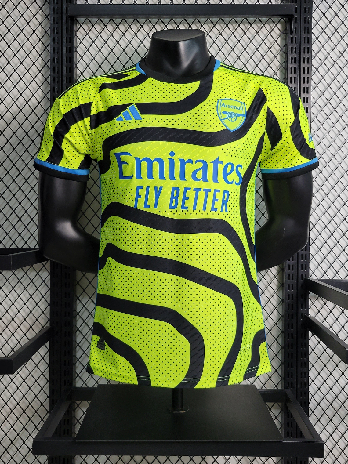 CAMISA VERSÃO PLAYER DO ARSENAL 23/24 VERDE NEON E PRETO 1