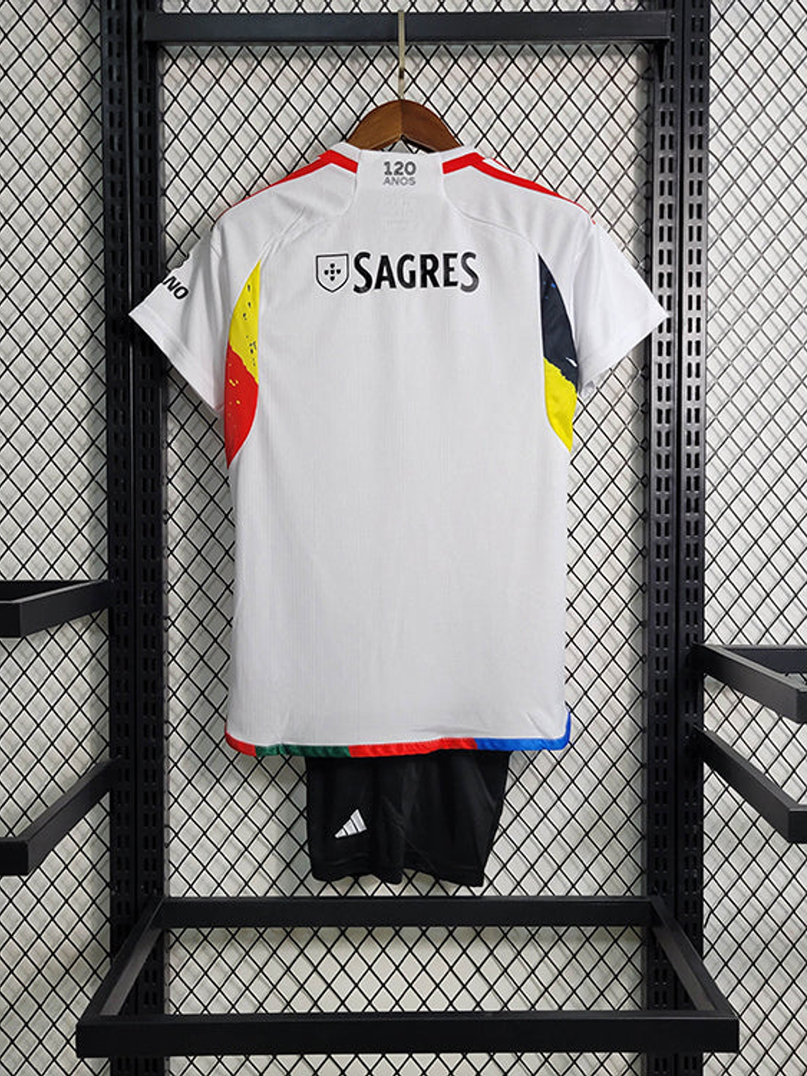 KIT INFANTIL DO BENFICA 23/24 BRANCO 5