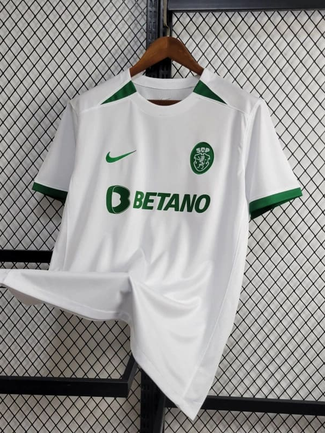 CAMISOLA DO SPORTING LISBOA 24/25 BRANCO 1