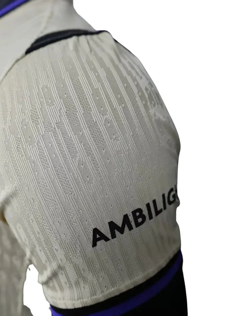 CAMISOLA VERSÃO PLAYER DO BARCELONA 25/26 BEGE 3