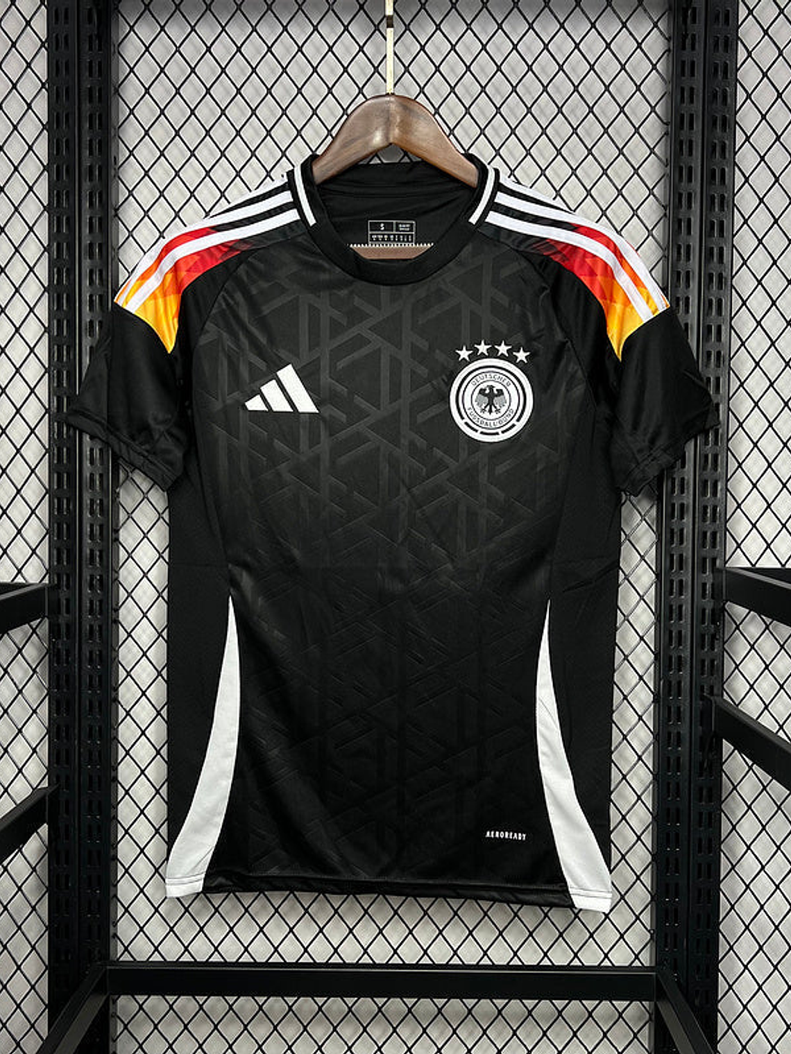 CAMISOLA DA SELEÇÃO DA ALEMANHA 24/25 PRETO EDIÇÃO ESPECIAL 2