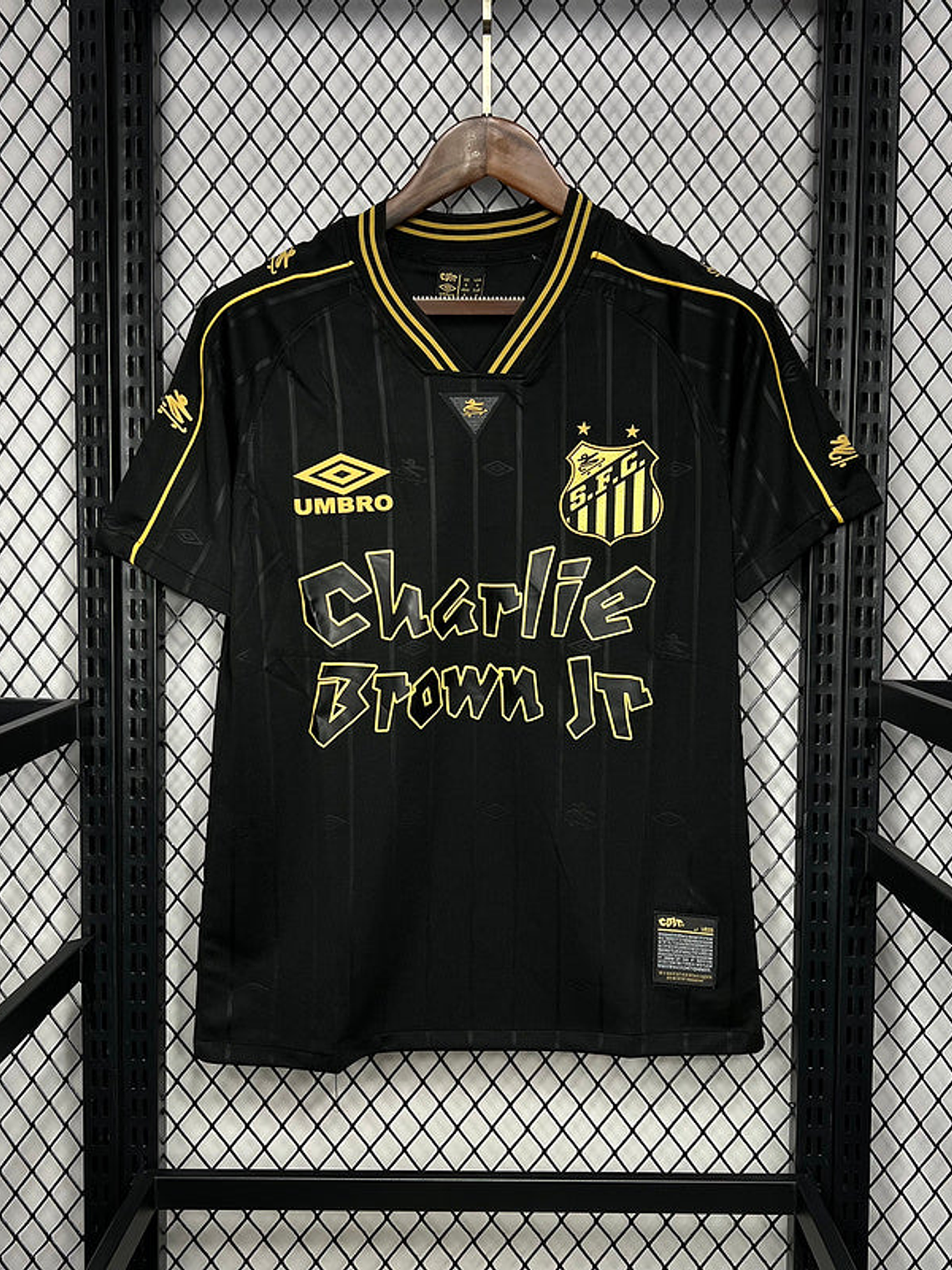 CAMISOLA DO SANTOS 24/25 PRETO EDIÇÃO CHARLIE BROWN JR 2