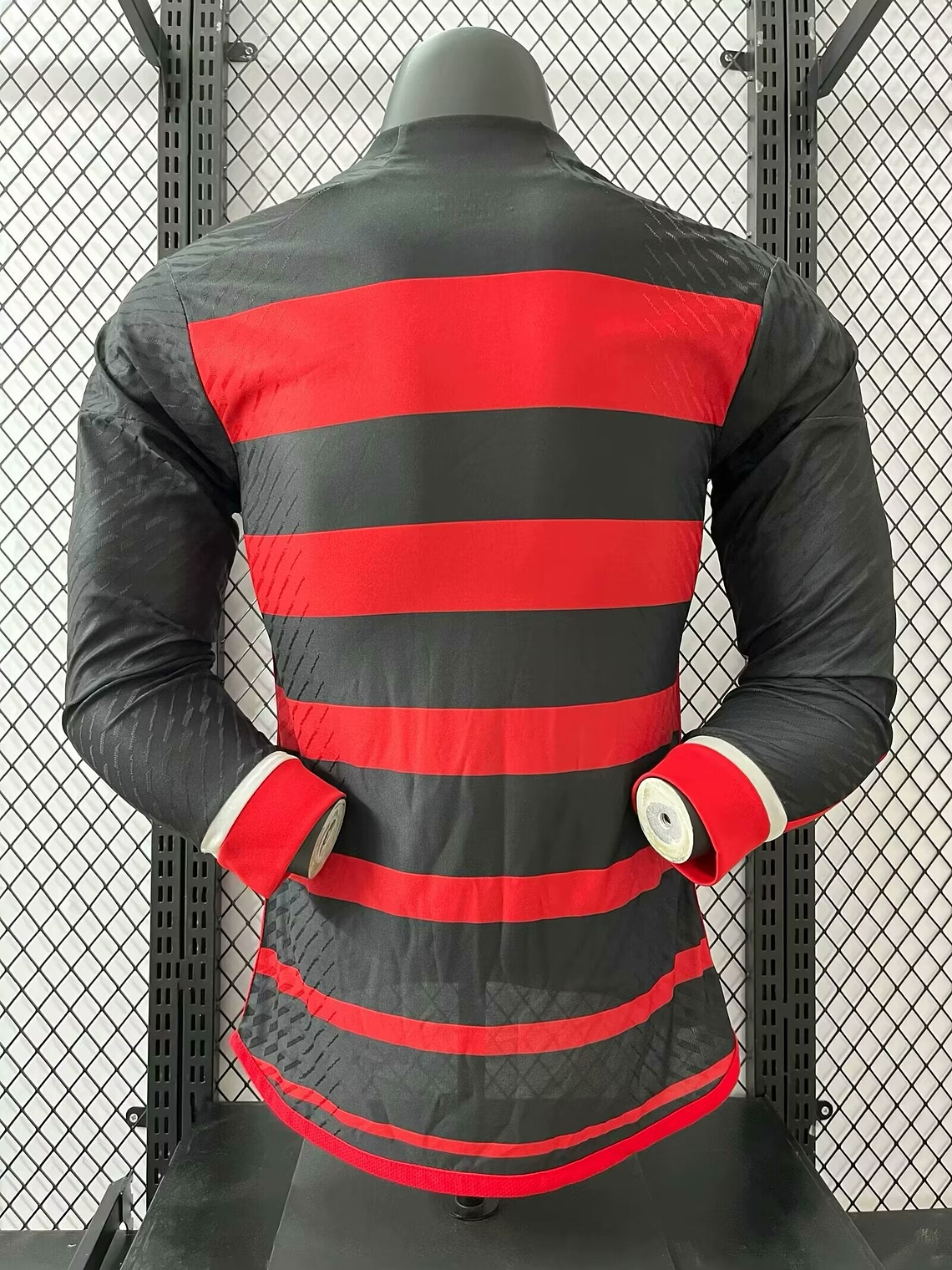 CAMISOLA MANGA LONGA DO FLAMENGO 24/25 VERMELHO E PRETO 2