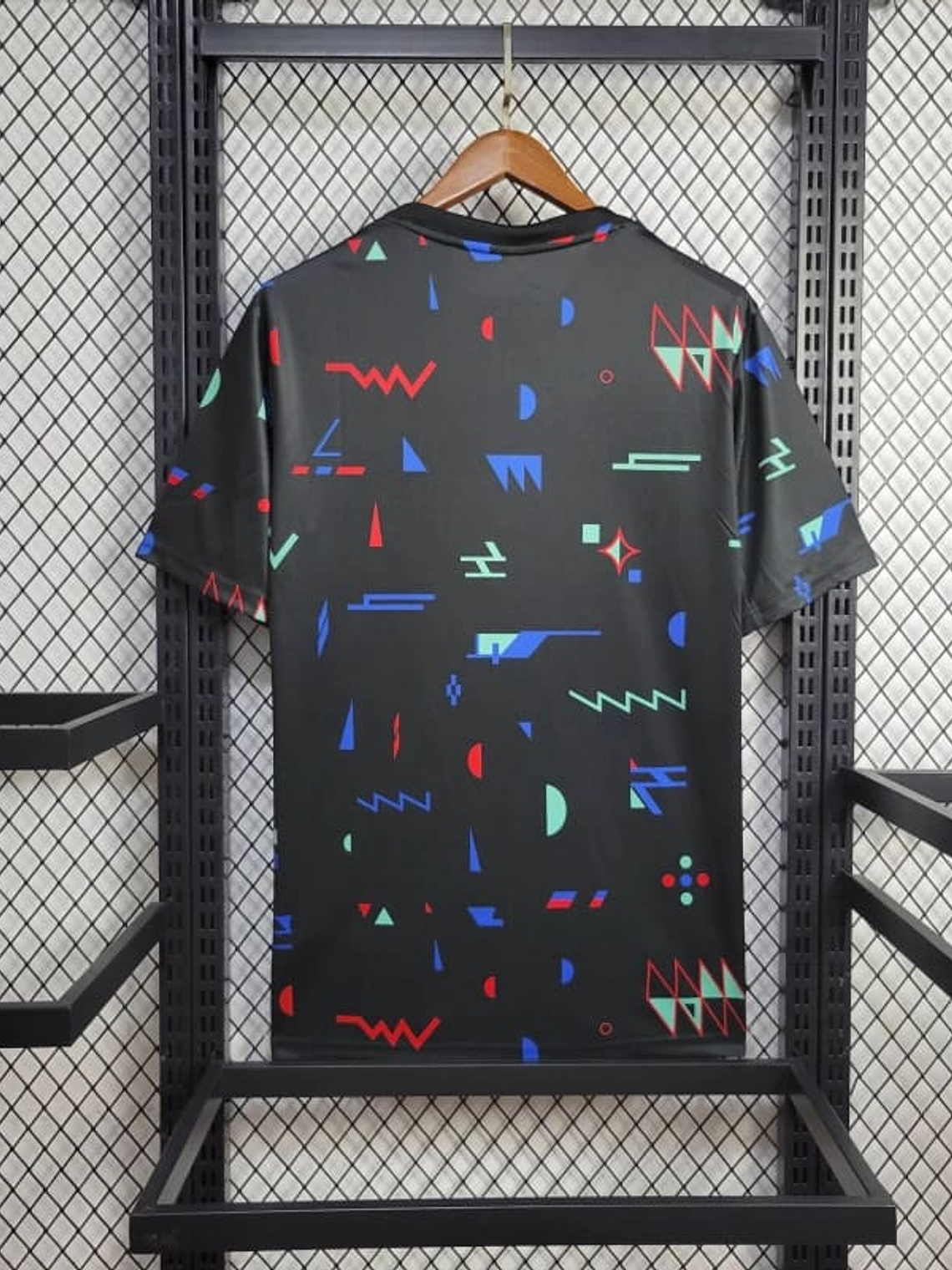 CAMISOLA DA SELEÇÃO DE PORTUGAL 24/25 PRETO EDIÇÃO ESPECIAL 3