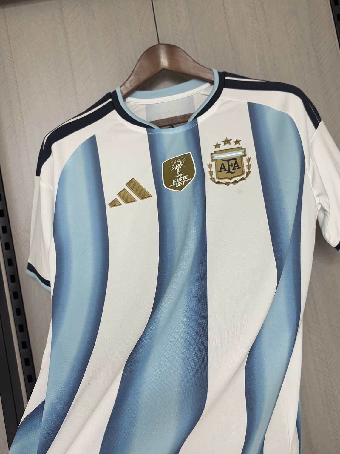 CAMISOLA DA SELEÇÃO DA ARGENTINA 26/27 TRADICIONAL 2