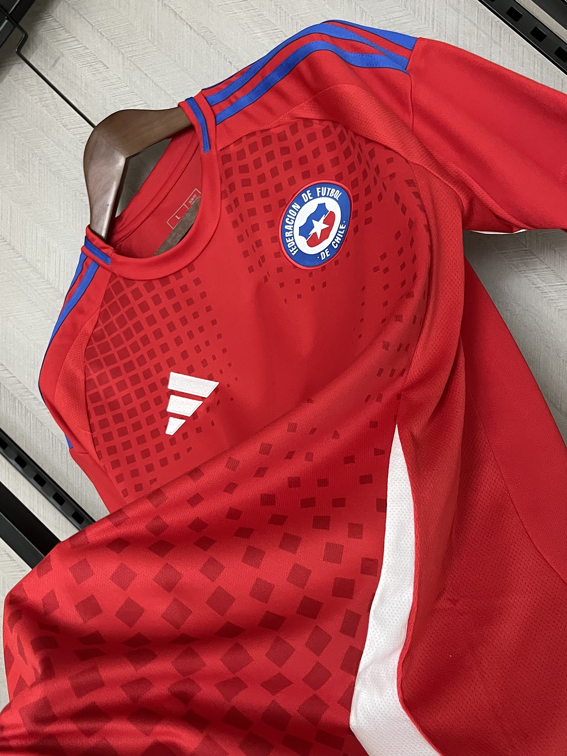 CAMISOLA DA SELEÇÃO DO CHILE 24/25 - VERMELHO 3