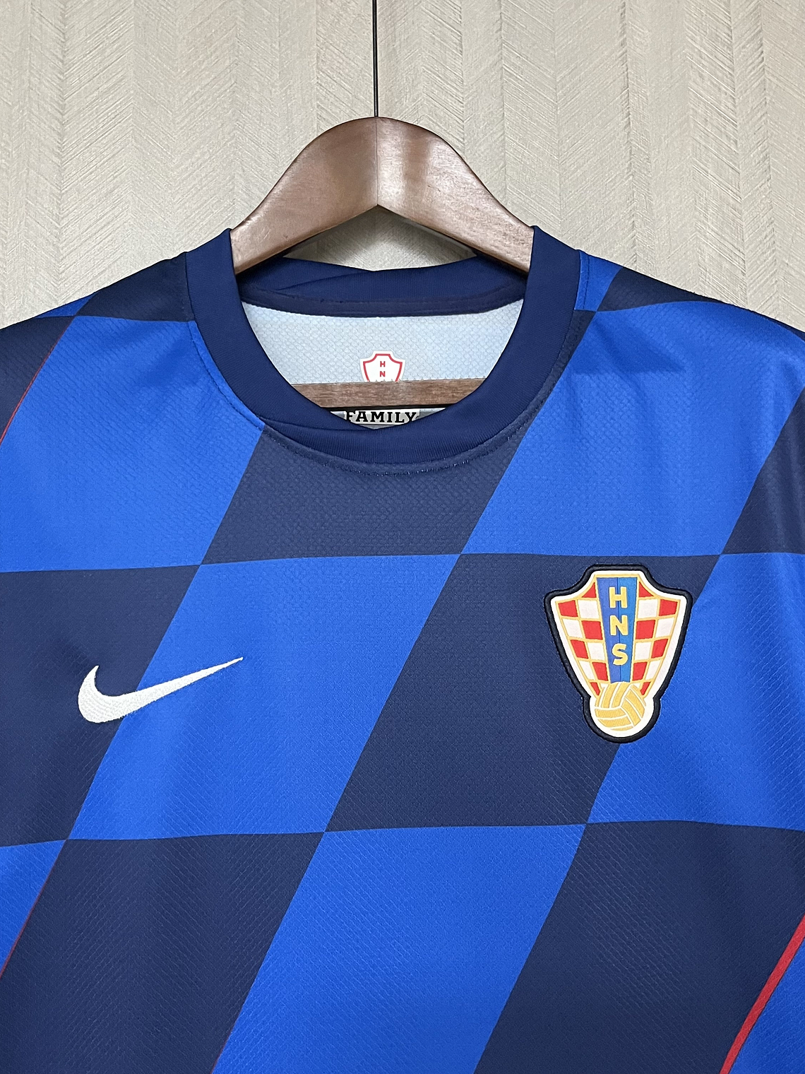 CAMISOLA DA SELEÇÃO DA CROACIA 24/25 - AZUL 3