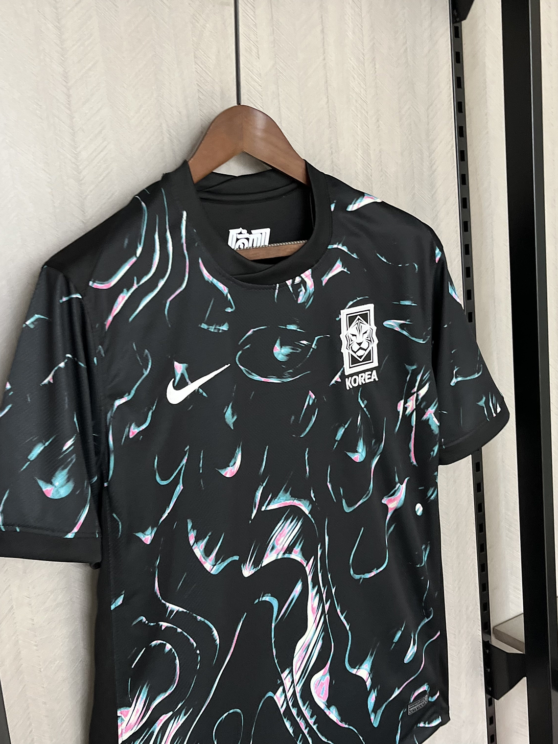 CAMISOLA DA SELEÇÃO DA KOREA 24/25 - PRETA 3