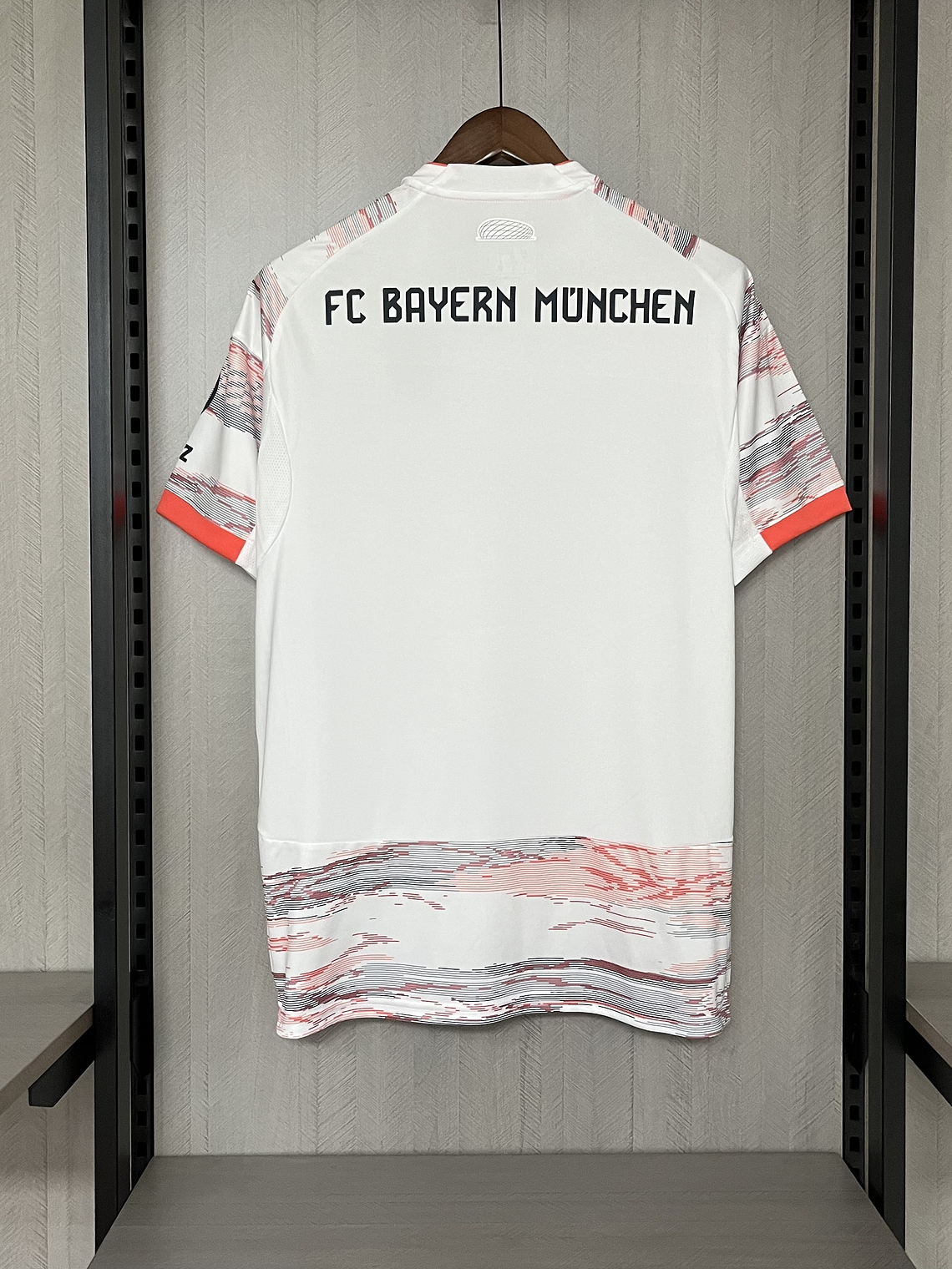 CAMISOLA DO BAYERN MUNICH 26/27 BRANCO 3