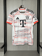 CAMISOLA DO BAYERN MUNICH 26/27 BRANCO - Thumbnail 1
