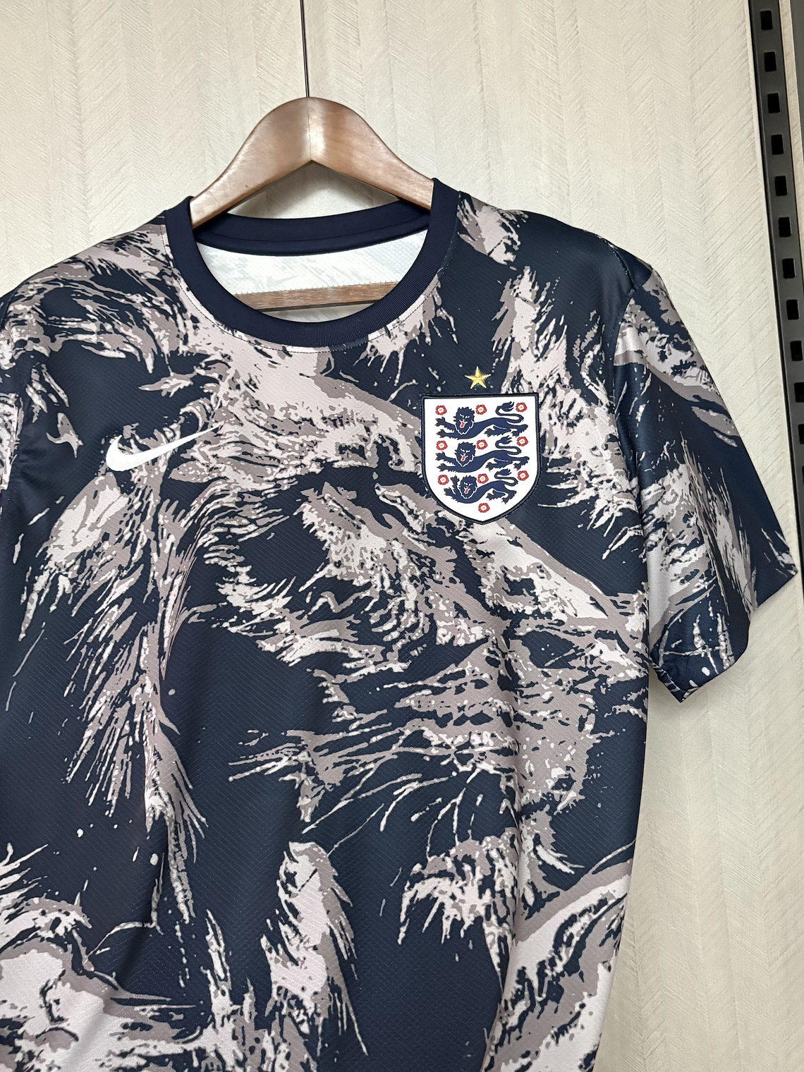 CAMISOLA DA SELEÇÃO DA INGLATERRA 2026 - TREINO 3