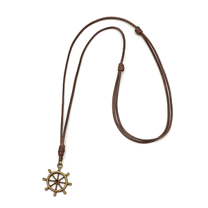 Collar Ajustable con Timón