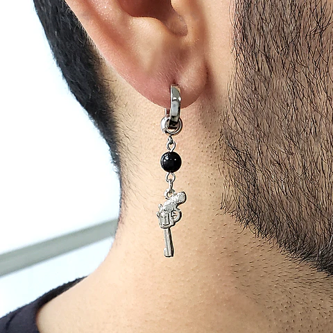 Arete Solitario Piedra Ónix Acero Revólver 