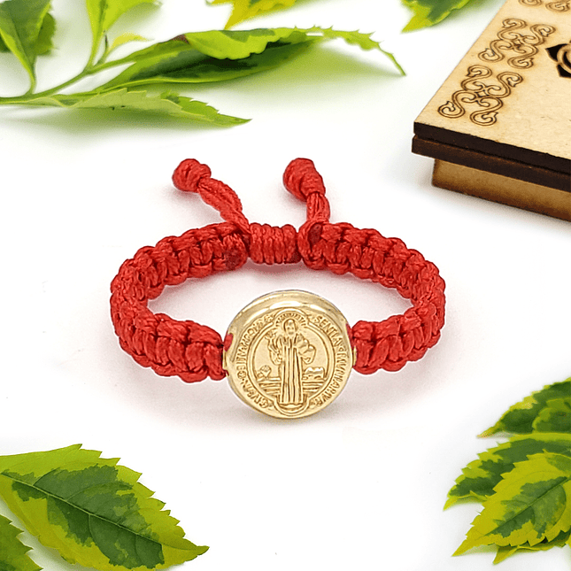 Anillo Tejido Rojo San Benito Oro Laminado de 18k 3