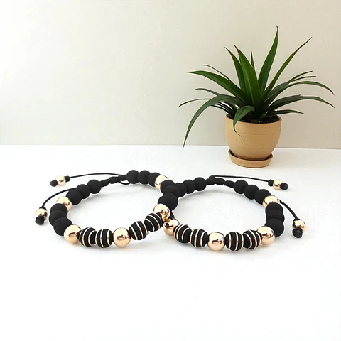 Par de Pulseras para Parejas Neopreno Oro Laminado 18K