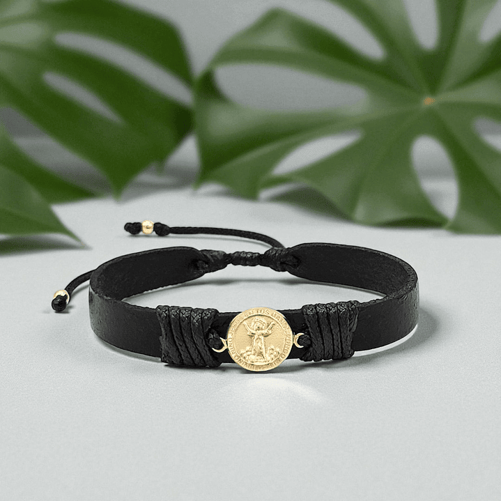 Pulsera Divino Niño Cuero Oro Laminado 18k 3