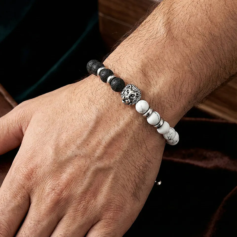 Pulsera León Piedra Volcánica y Howlita 2