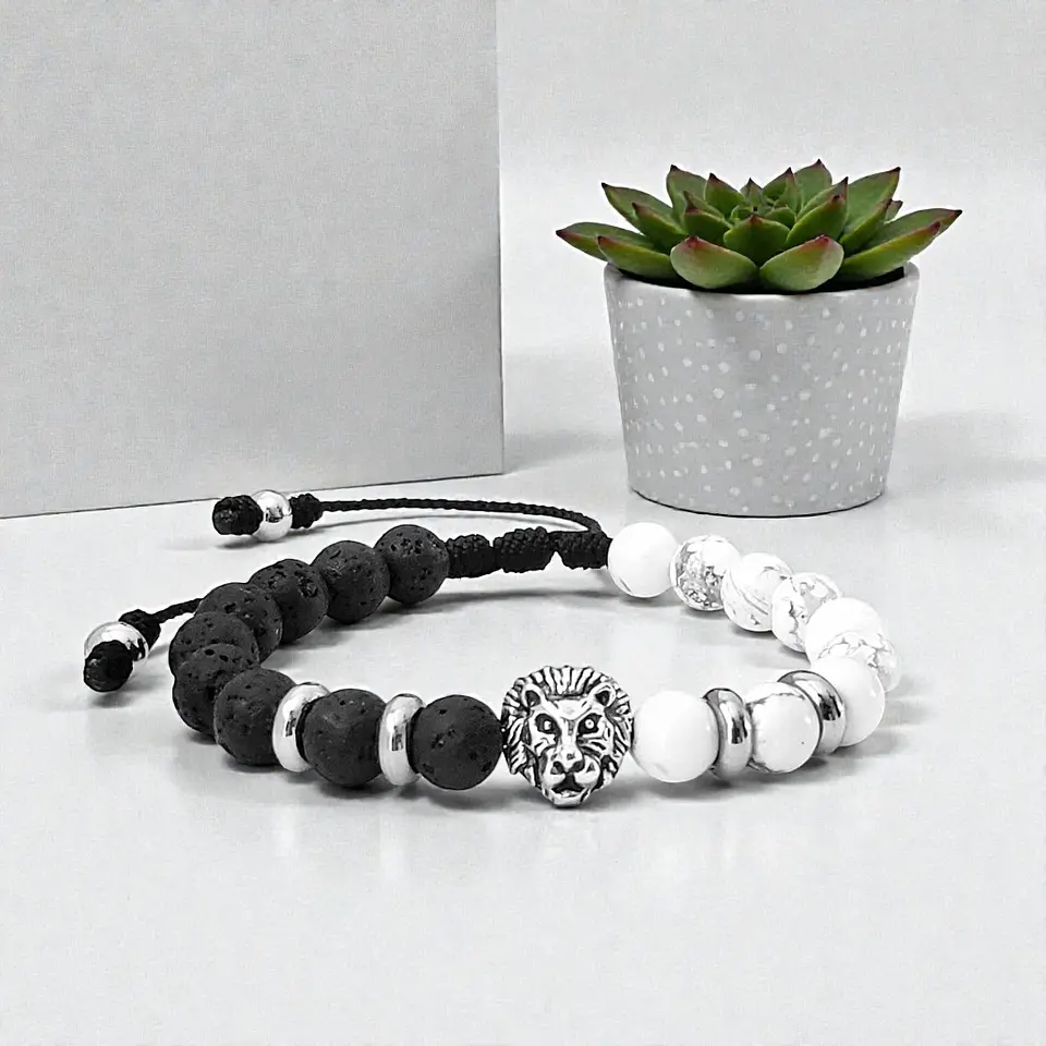 Pulsera León Piedra Volcánica y Howlita 3