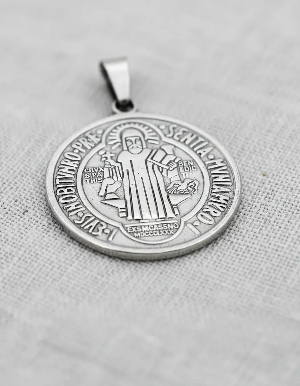 Medalla San Benito de Abad Grande Acero  3