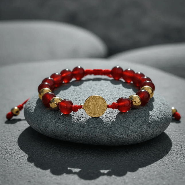 Pulsera con Medalla de San Benito Acero Cornalina 8mm 5