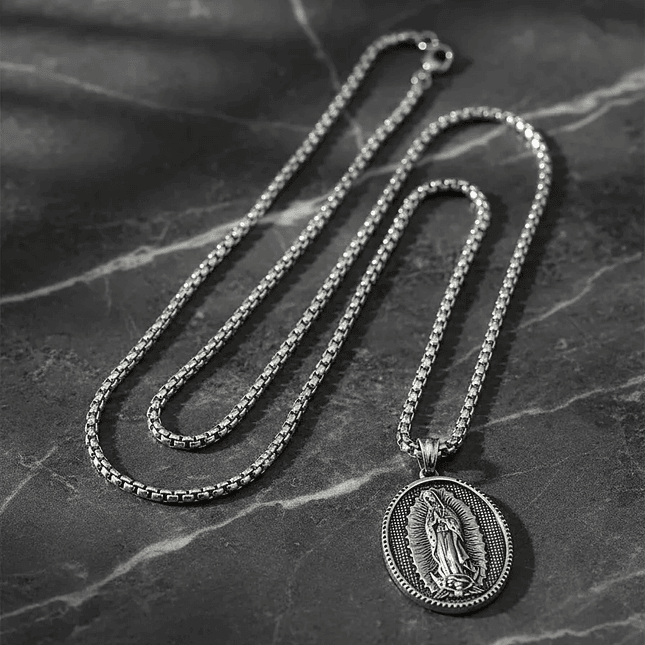 Cadena con Medalla Virgen de Guadalupe Acero Inoxidable 4