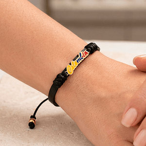 Pulsera Cuero Plano con Dije Colombia Tricolor Nacional