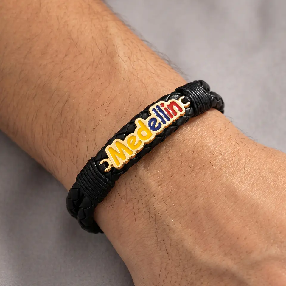 Pulsera Cuero Trenzado Dije Medellín Acero 2