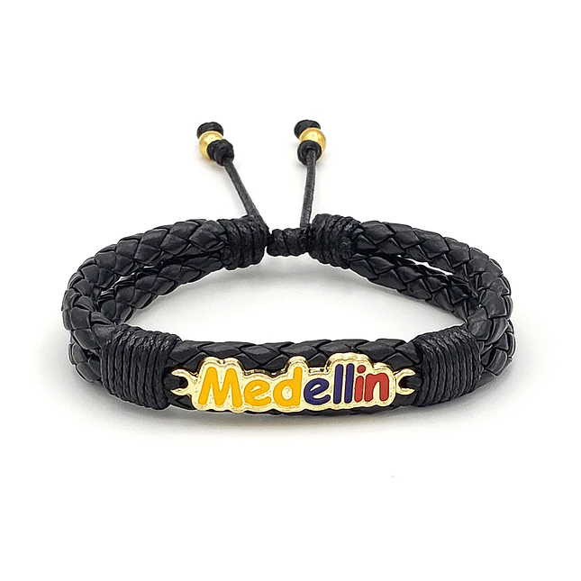 Pulsera Cuero Trenzado Dije Medellín Acero 1