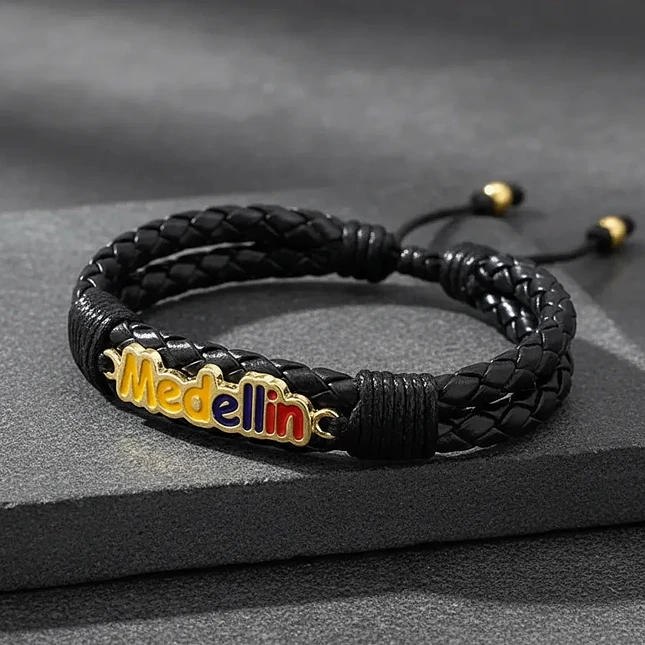 Pulsera Cuero Trenzado Dije Medellín Acero 3