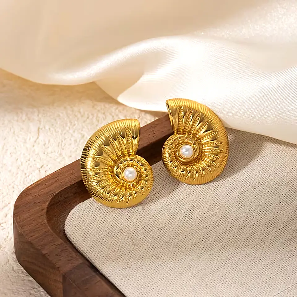 Topos Aretes Caracol Acero Inoxidable Dorado 4