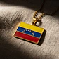 Cadena con Dije Bandera de Venezuela Acero Dorado - Miniatura 3