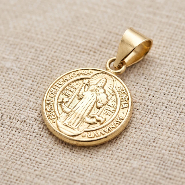 Dije Medalla San Benito de Abad Oro Laminado 18k 2