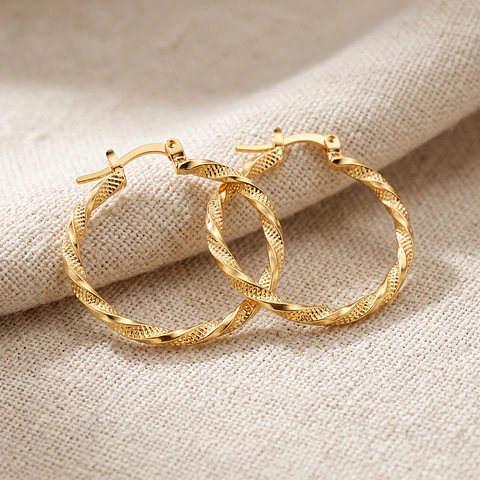 Aretes Candongas Entorchadas Oro Laminado 18k