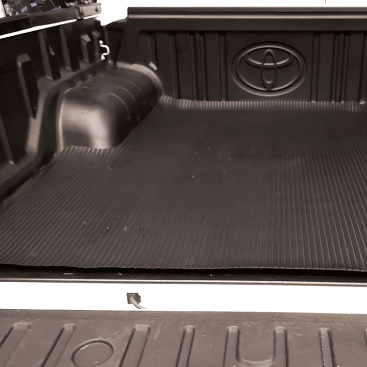 Piso de Goma Estriado 1.0x20 Metros 3