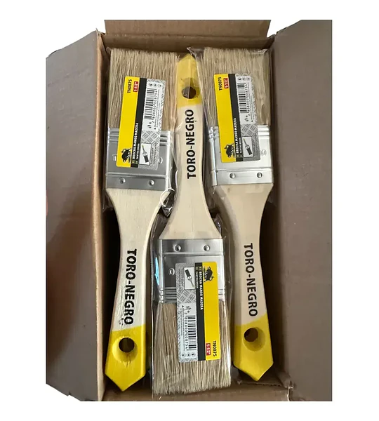 Brocha 1 ½″ x 10 Mango Madera Toro Negro