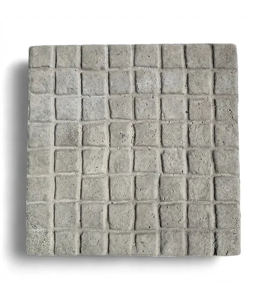 Pastelón Adoquin Dado