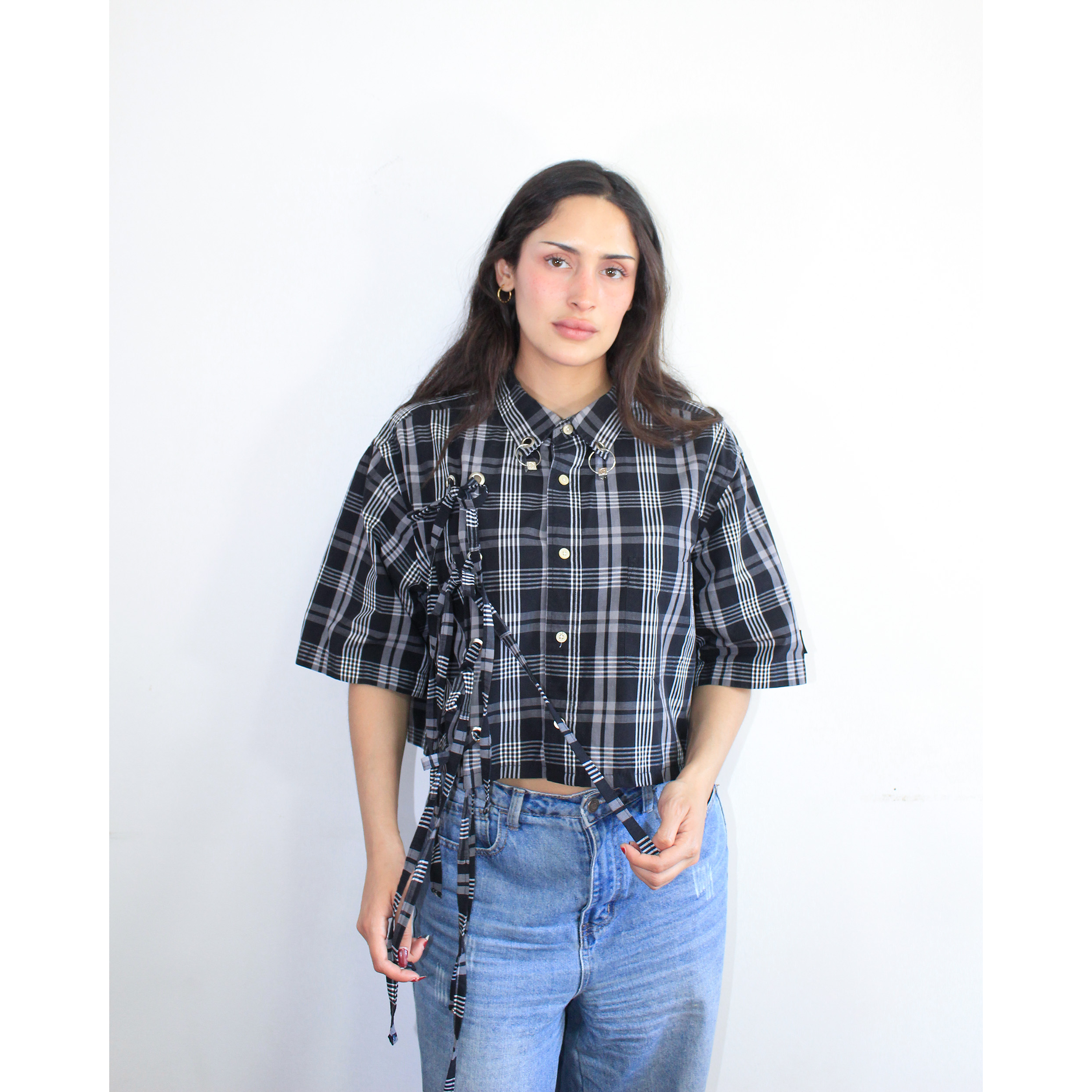 CAMISA MOÑOS OJETILLOS  6