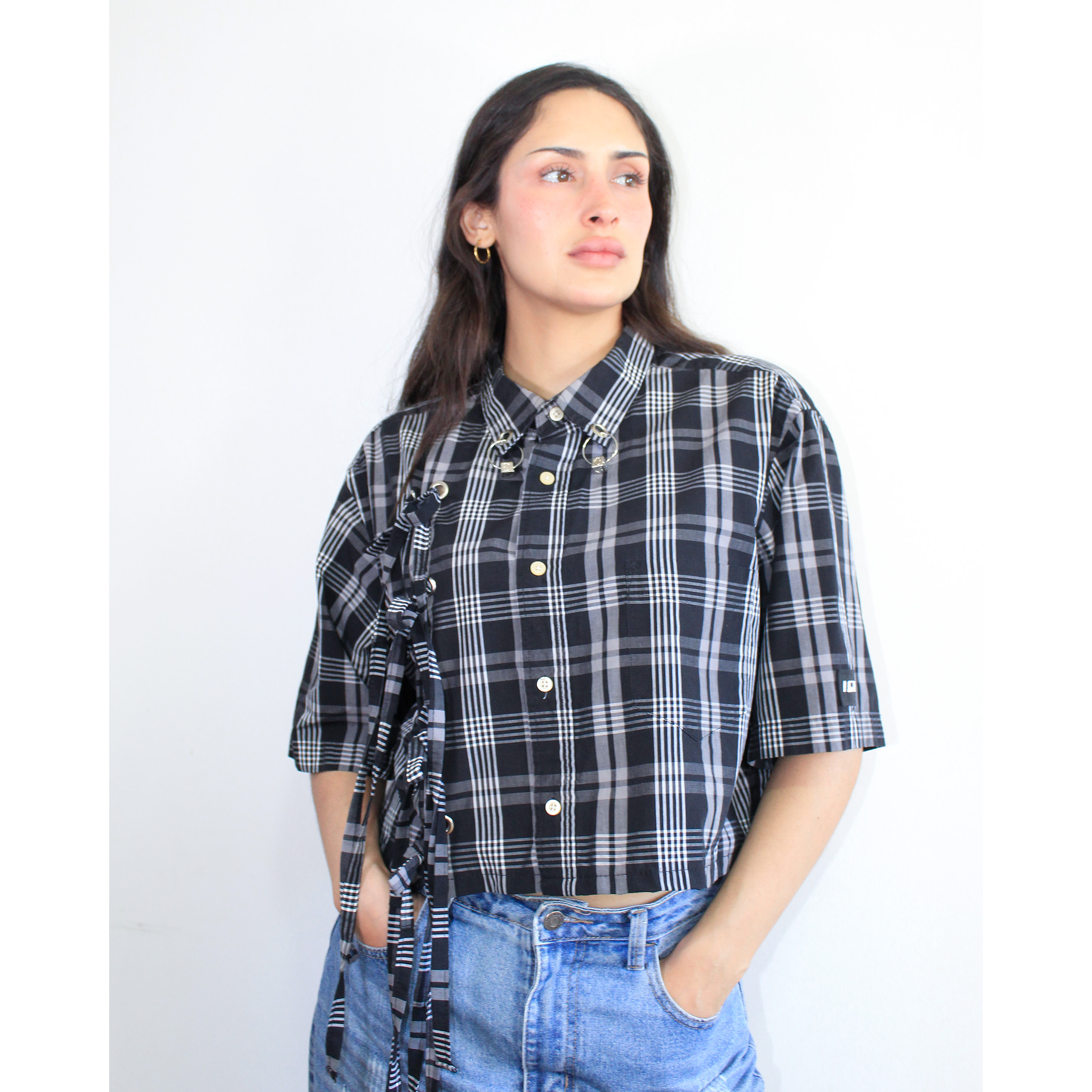 CAMISA MOÑOS OJETILLOS  2