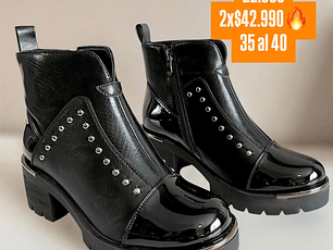 Botin Tachas Black SOLO 35 