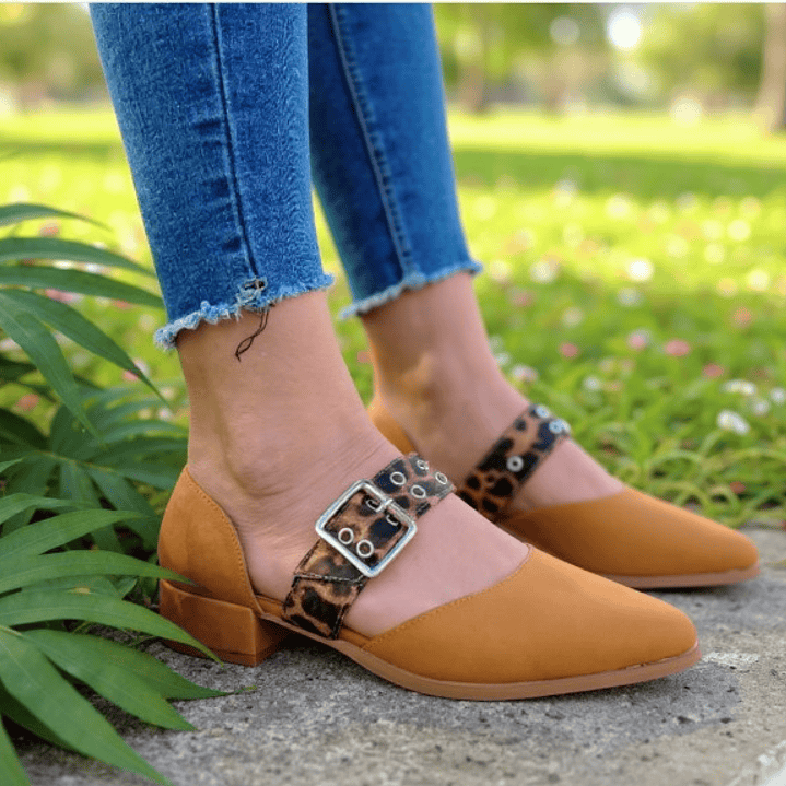 PUNTILLA CAMELL ECOCUERO APLICACIÓN LEOPARDO 1