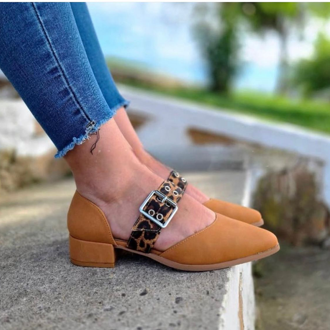 PUNTILLA CAMELL ECOCUERO APLICACIÓN LEOPARDO 2