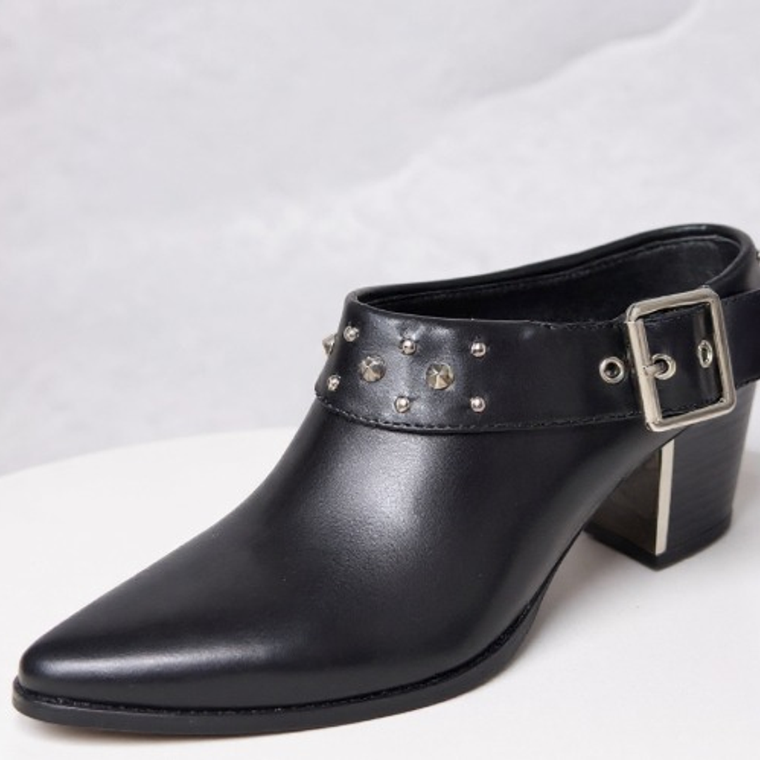 TEXANO  NEGRO CORTO ECOCUERO TACHAS 3