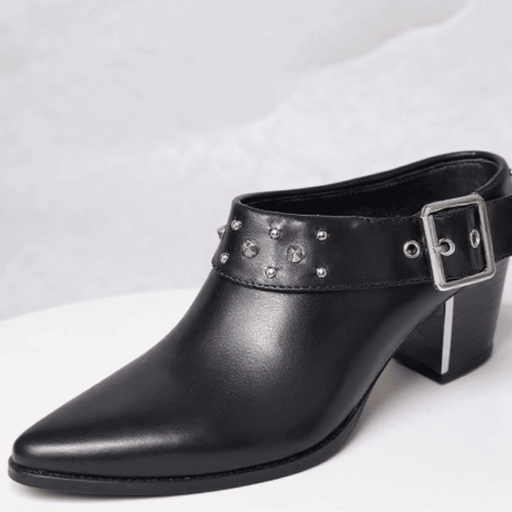 TEXANO  NEGRO CORTO ECOCUERO TACHAS 3