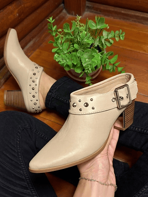 TEXANO  BEIGE CORTO ECOCUERO TACHAS