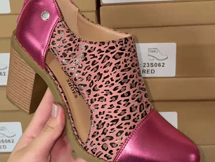 BOTIN FUCSIA PRIMAVERAL 