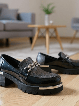 MOCASIN PLATAFORMA NEGRO