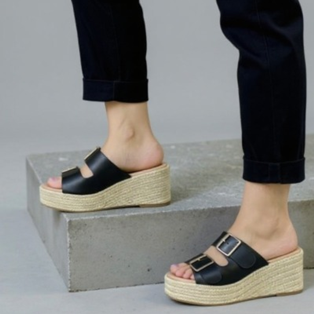 SANDALIA NEGRO HEBILLAS TERRAPLEN 2