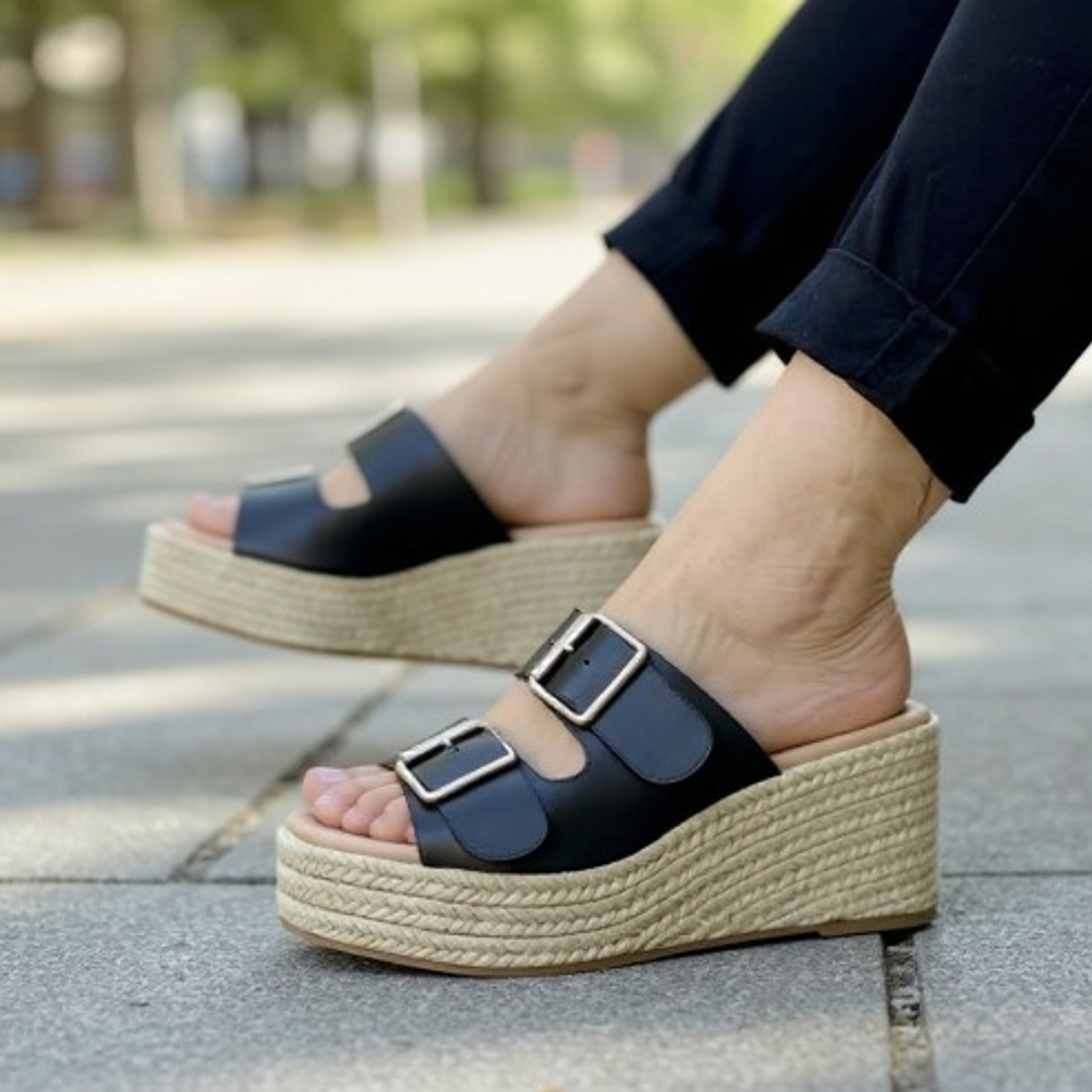 SANDALIA NEGRO HEBILLAS TERRAPLEN 1